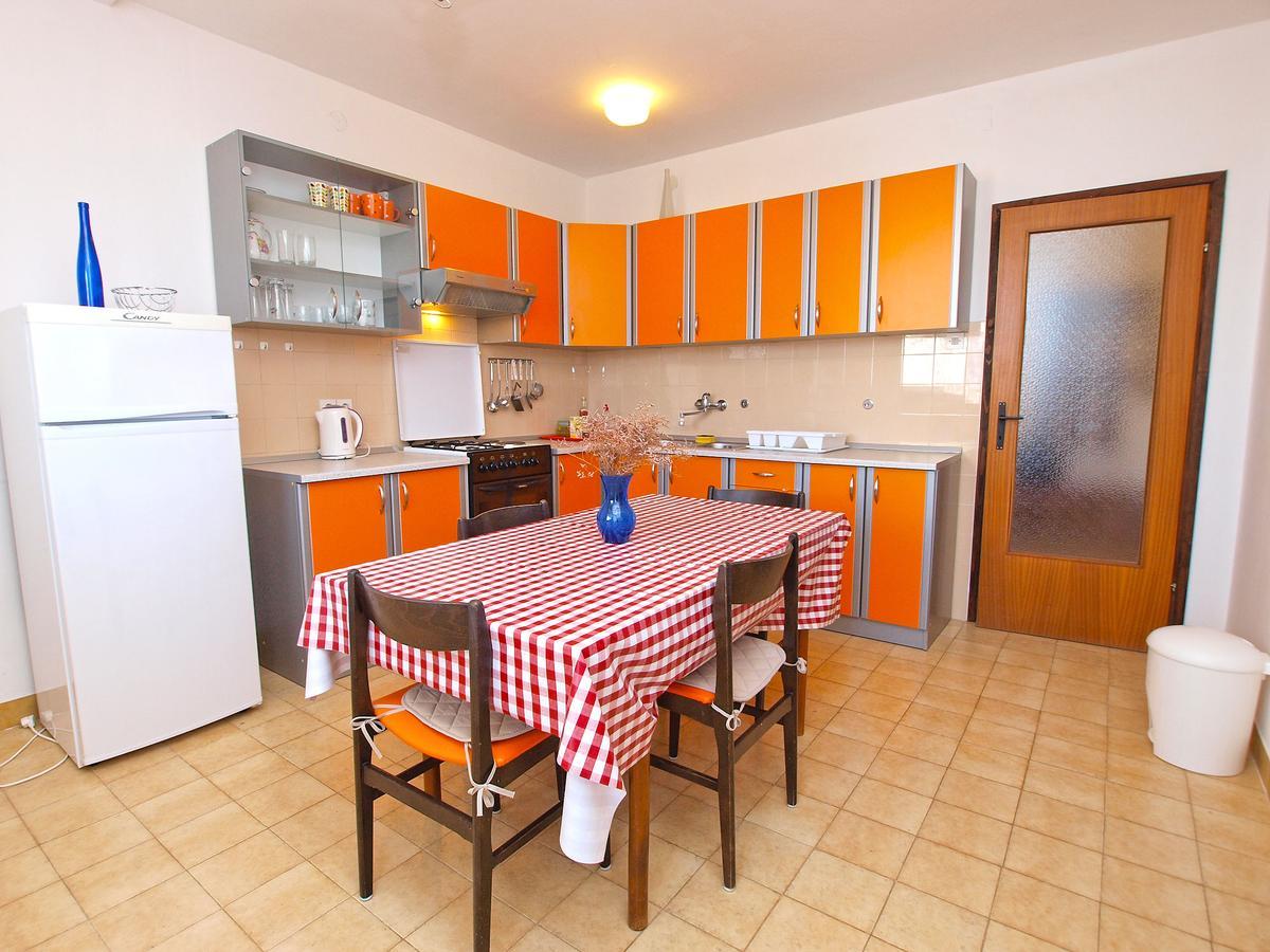 Apartments Ivan 41 Pula Exterior photo